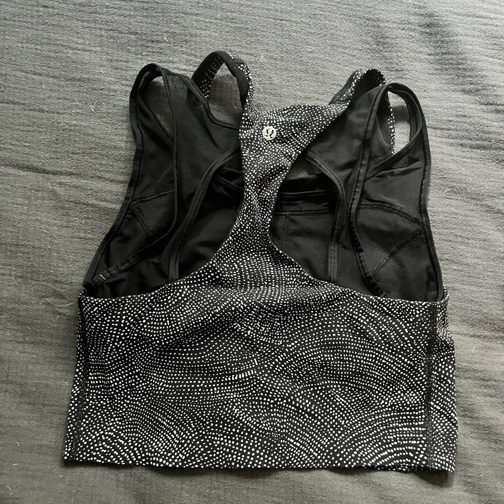 Lululemon Athletica Black and White Cropped Tank